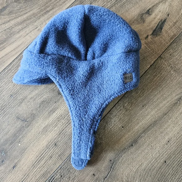 MEC Fleece hat - Picture 2 of 3